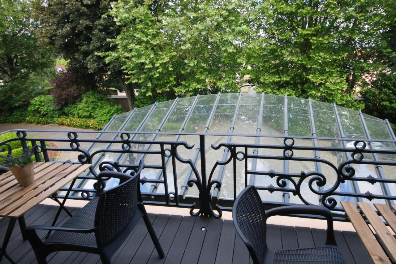 Le Manoir De La Mantille Caudry Exterior foto